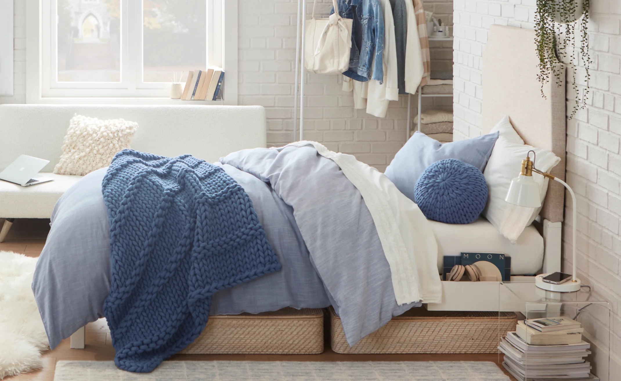 Design Your Dream Dorm Room